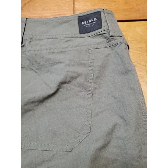 Beyond Clothing K5 Makers Pants Men's 38x32 Green Ripstop Adjustable Cargo - Picture 9 of 13